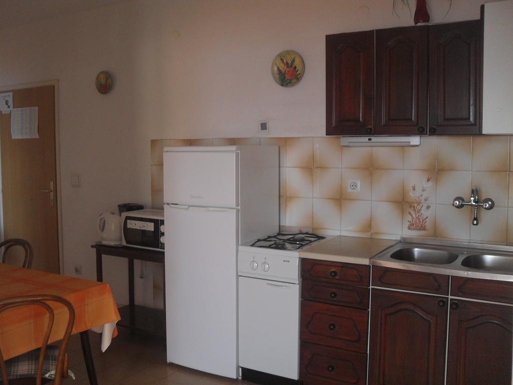 Apartments Coko Omiš Rom bilde