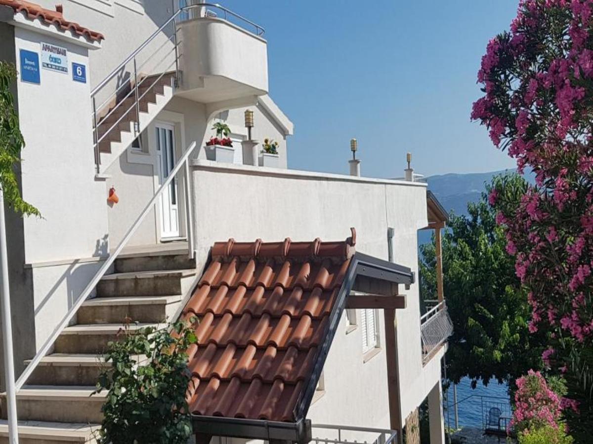 Apartments Coko Omiš Eksteriør bilde